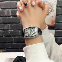 Load image into Gallery viewer, 2019 New Hot Selling Couple Watch Wine Barrel Shape FM Full Star Watch Full Diamond Waterproof Quartz Watch